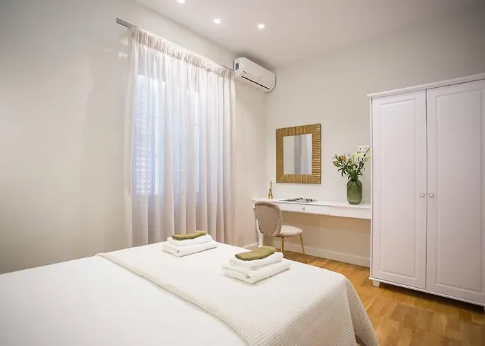 Lejlighed The Sway Apartment- Luxury Loft In Corfu Town